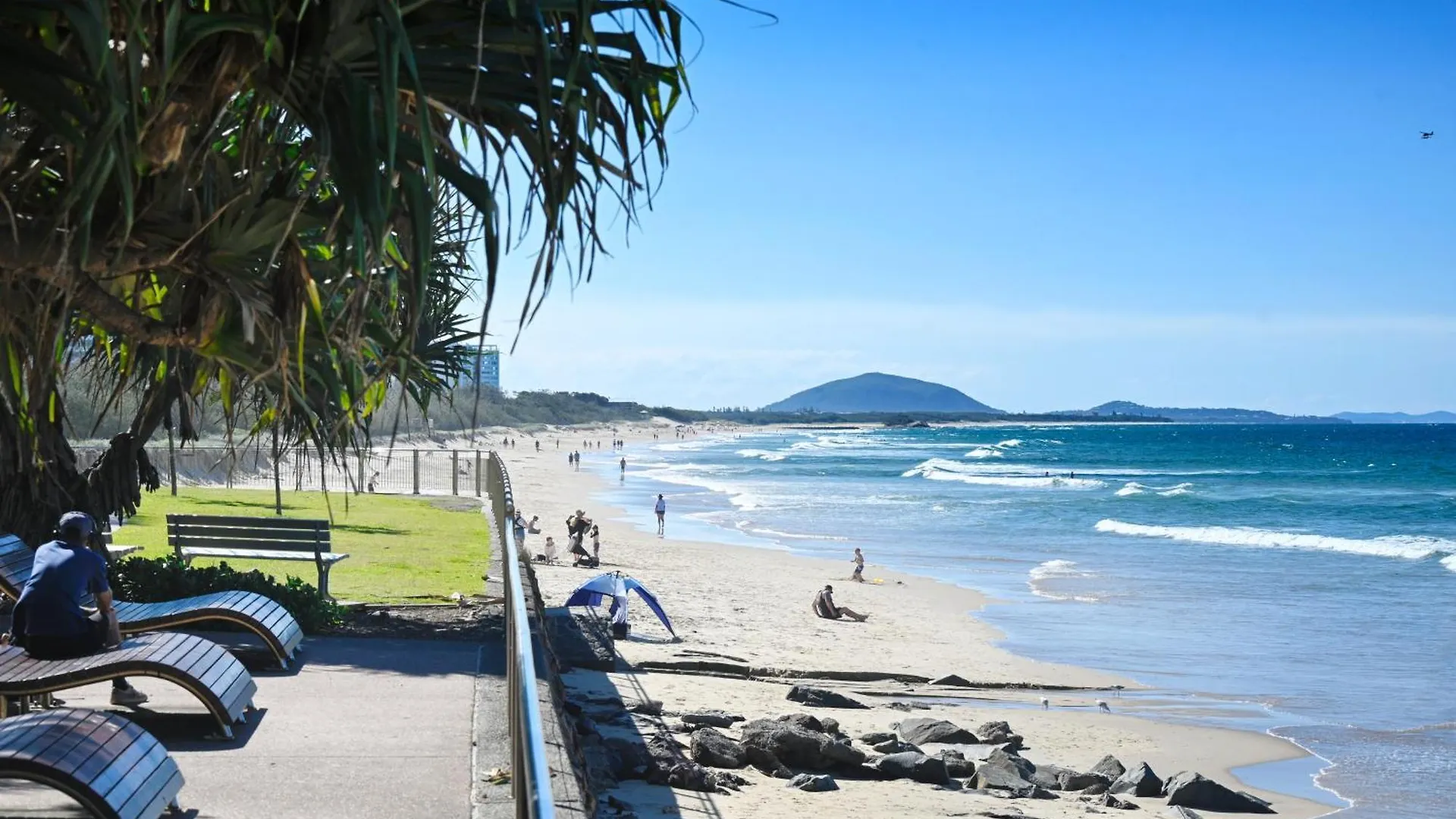Beachfront Choices Choices Choices 알렉산드라헤드랜드 0*,